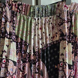 Pleated Midi Skirt with Elastic Waistband Size M